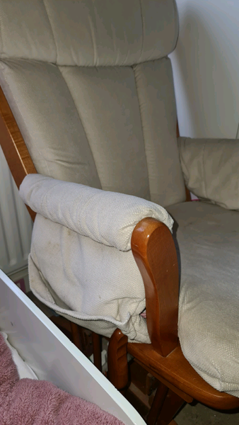 dutailier nursing chair uk